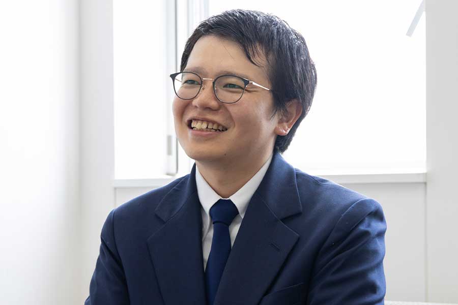 運転士 T.D. インタビューの様子1