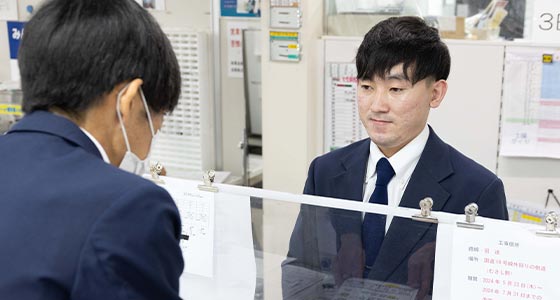 出勤・始業点検の様子1