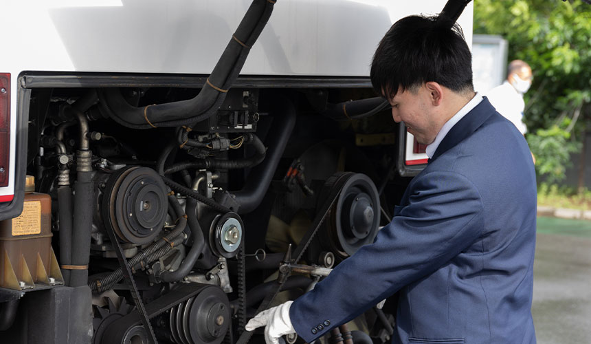 立川バスの風景(運転士)